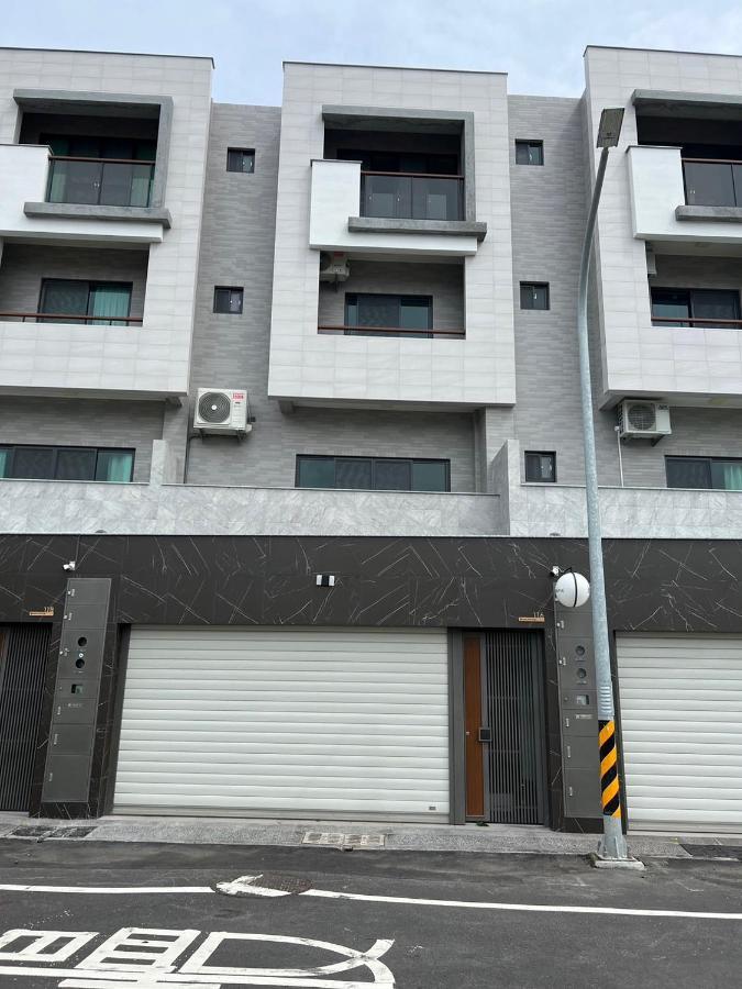 安平包棟民宿 - 尋雨 - 台南民宿ktv影音室限包棟使用 Exterior foto